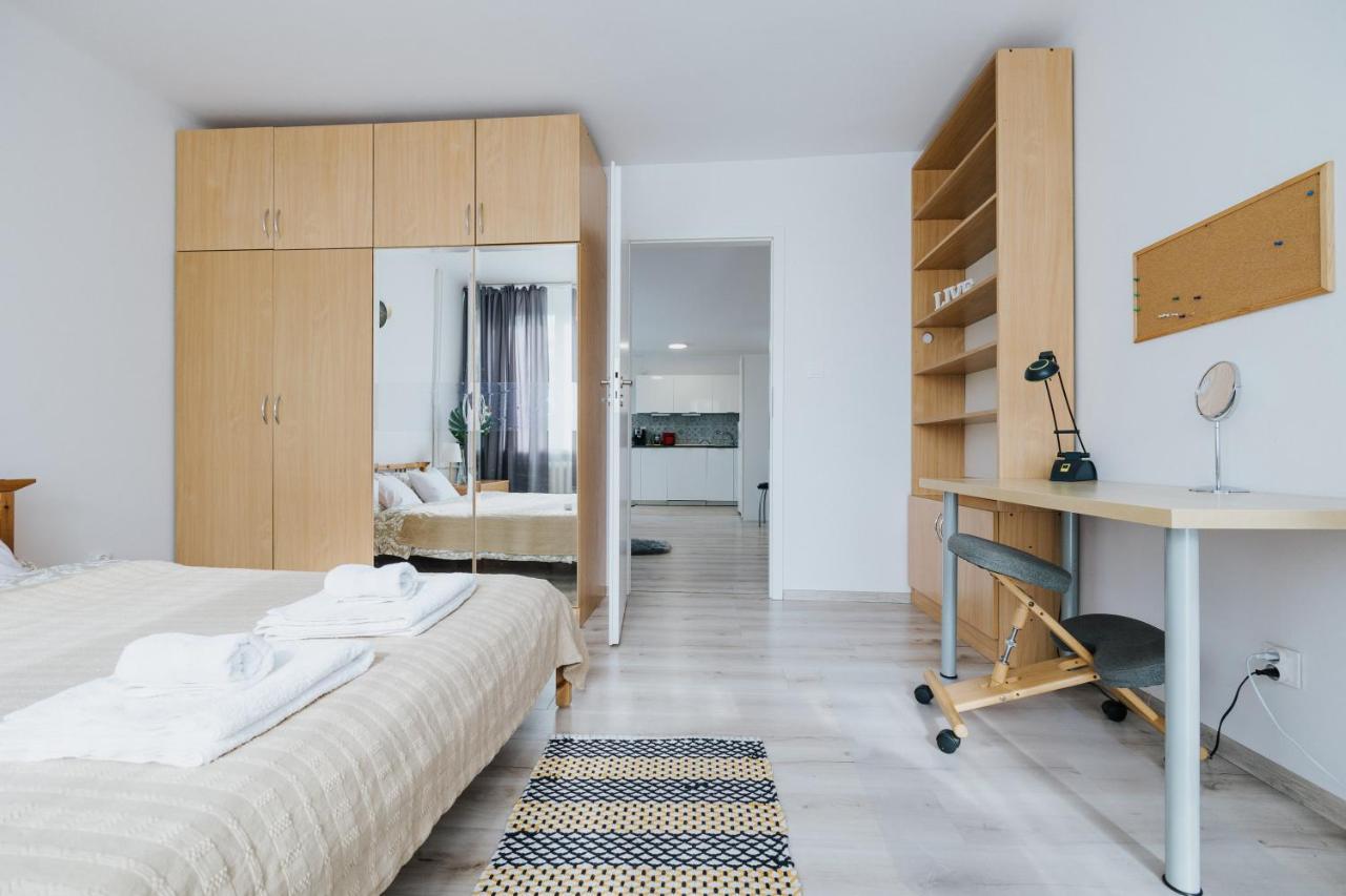 Apartament 29L Lägenhet Krasków Exteriör bild