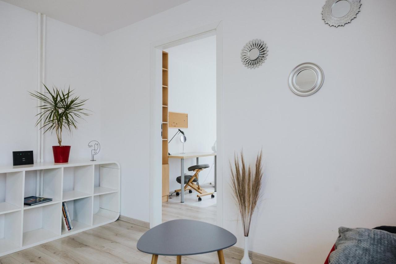 Apartament 29L Lägenhet Krasków Exteriör bild
